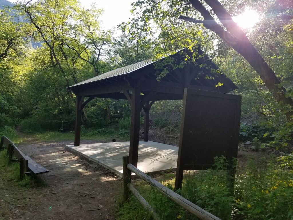 shadescape pavilion park bench