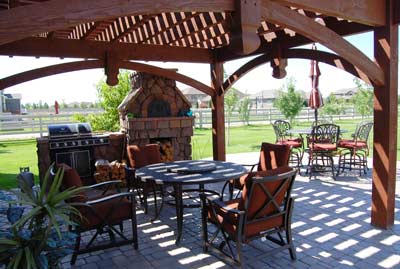 pergola-outdoor-kitchen-2