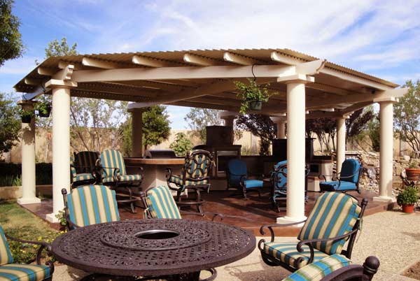 custom-pergola-blue-chairs