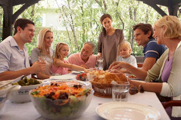 family-picnic-larger-2