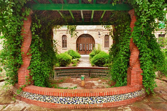 brick-pergola-xs