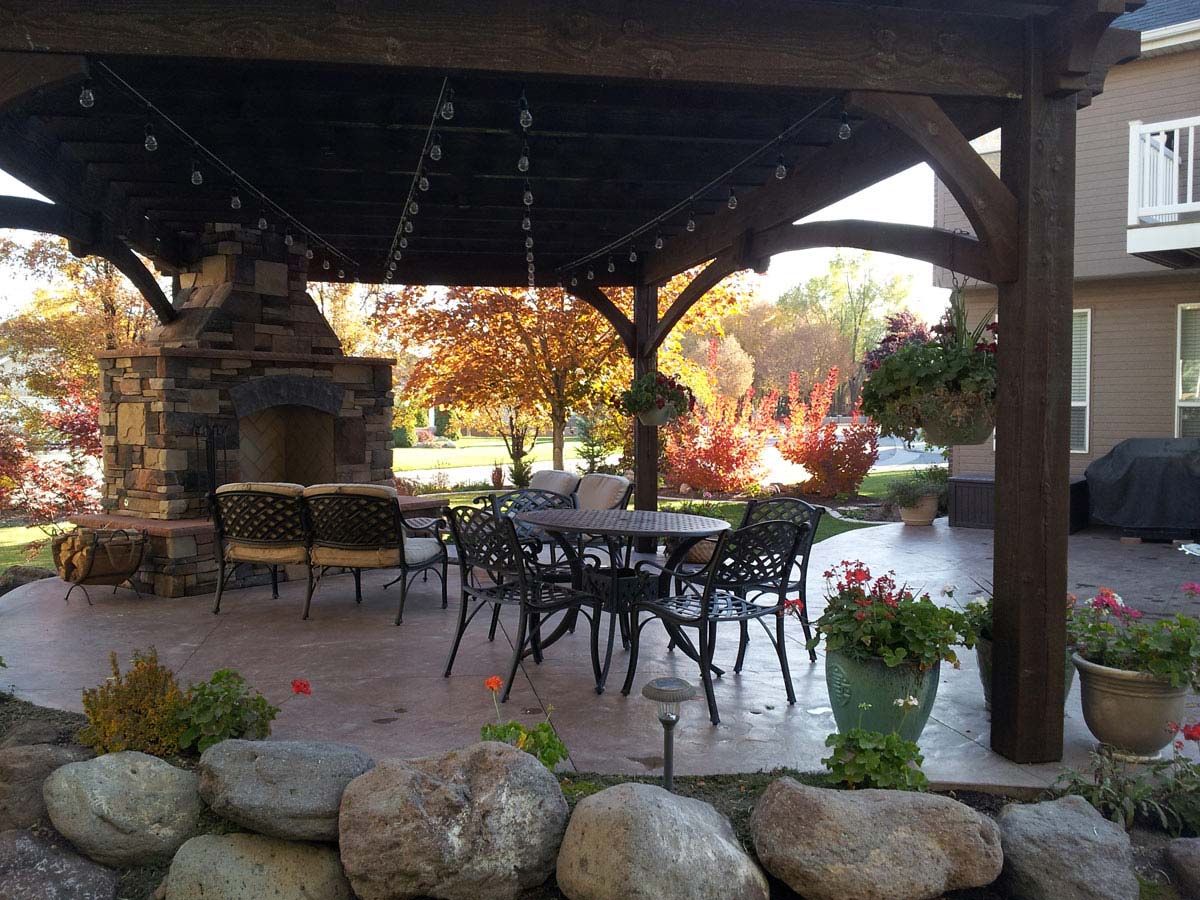 beautiful-pergola-fireplace