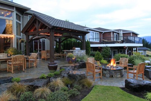 traditional-patio