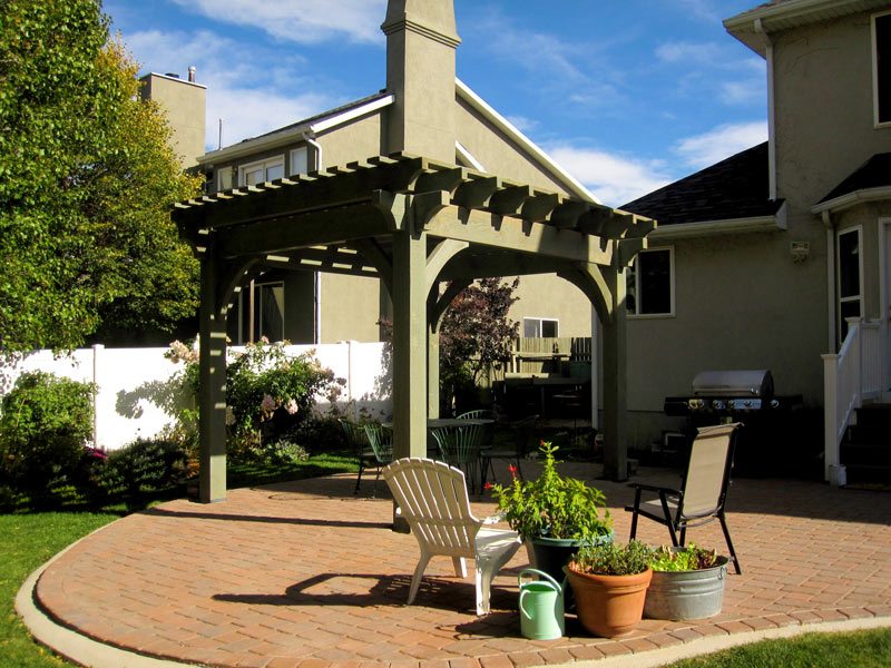 custom stain pergola