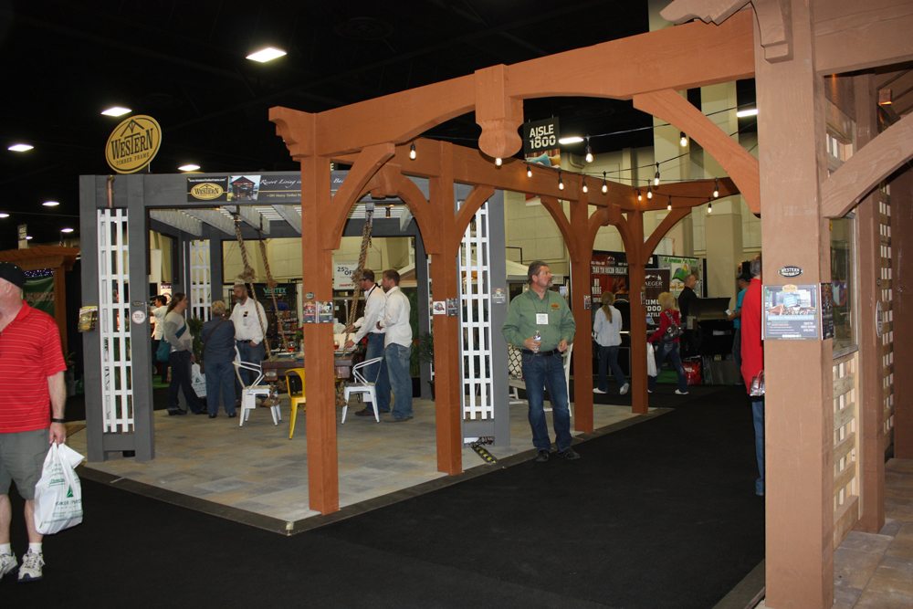 arched pergola with tear drop keystone