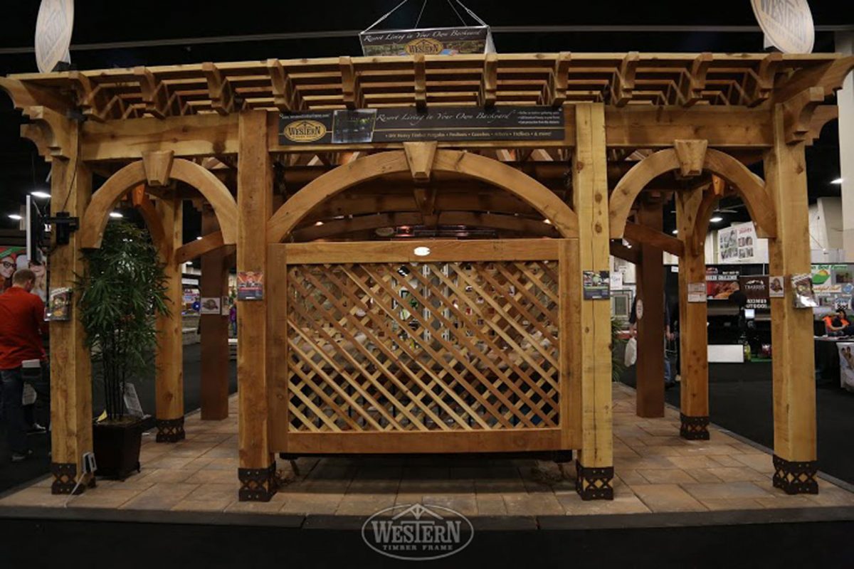 pergola-trellis-arched-keystones