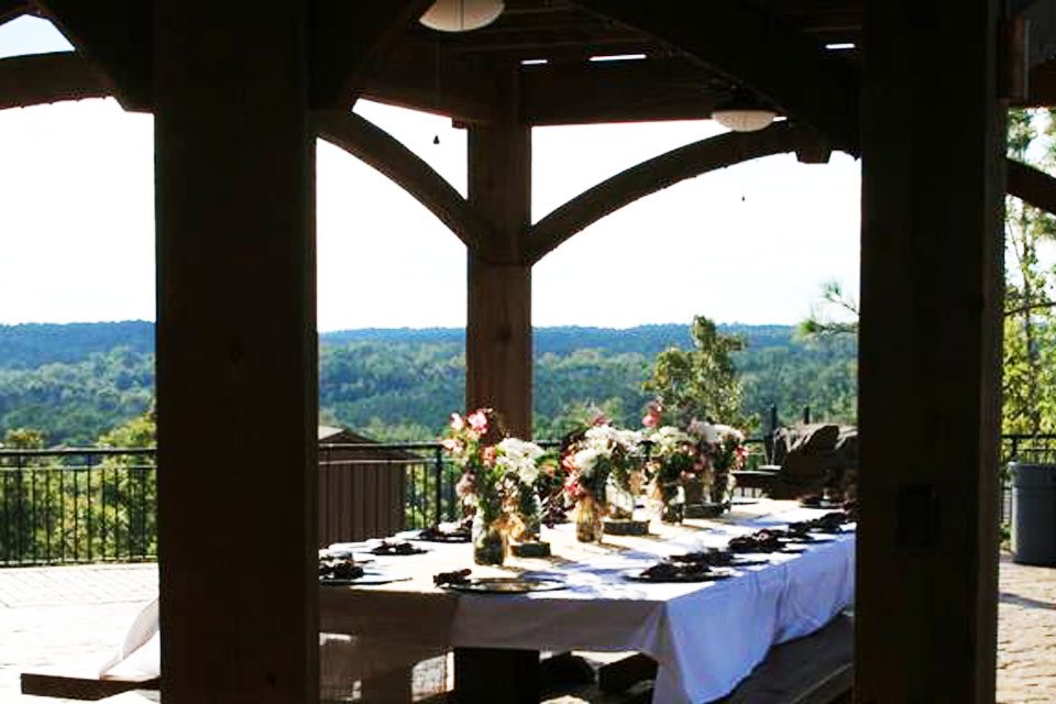 table set pergola shade