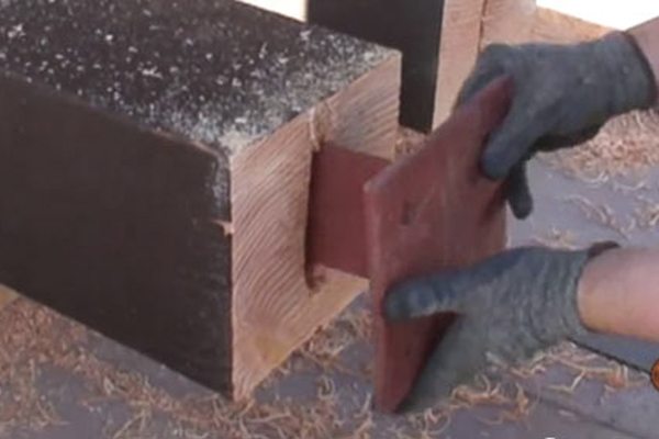 knife-plate-in-post pergola post knife plate