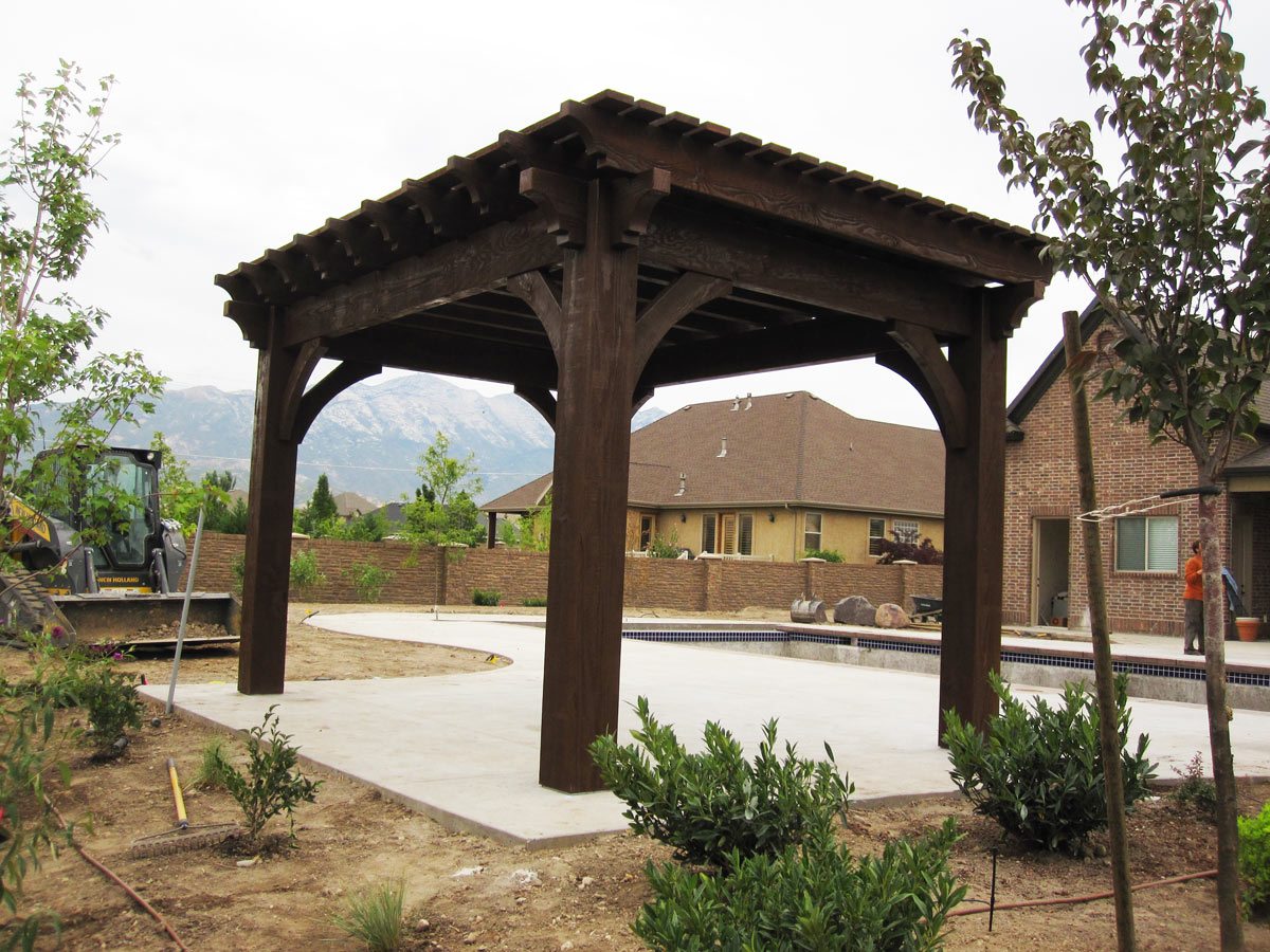 pooliside pergola