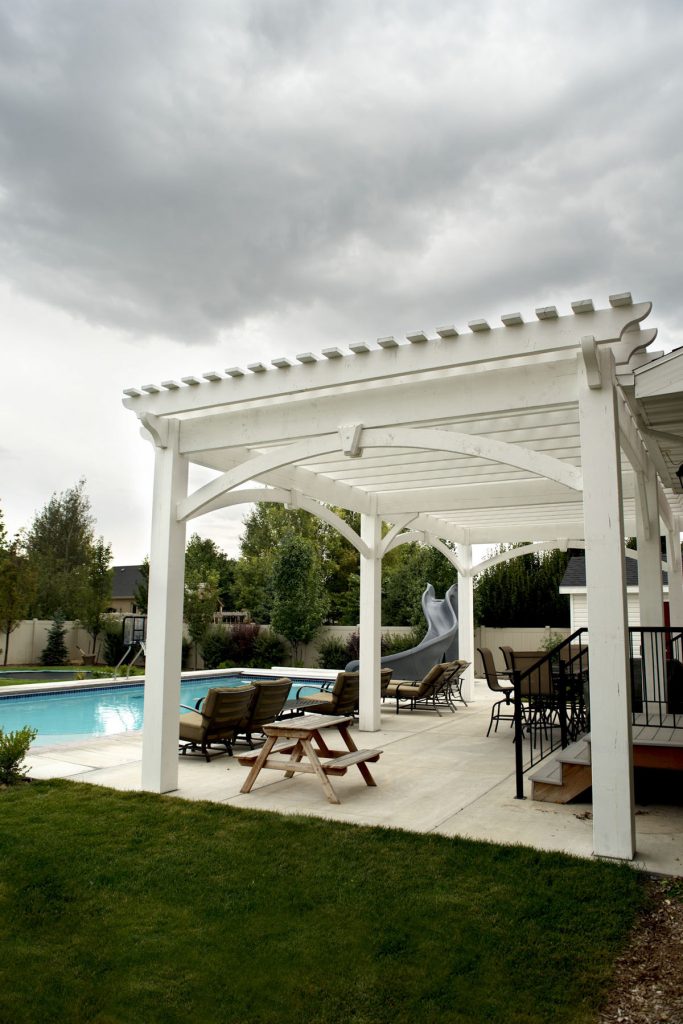 Gigger-white-pergola-shade13 diy poolside pergola kit