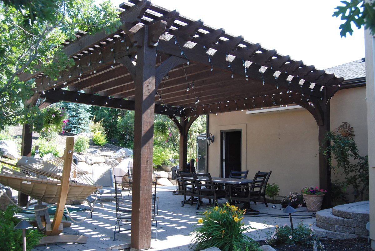 timber frame pergola