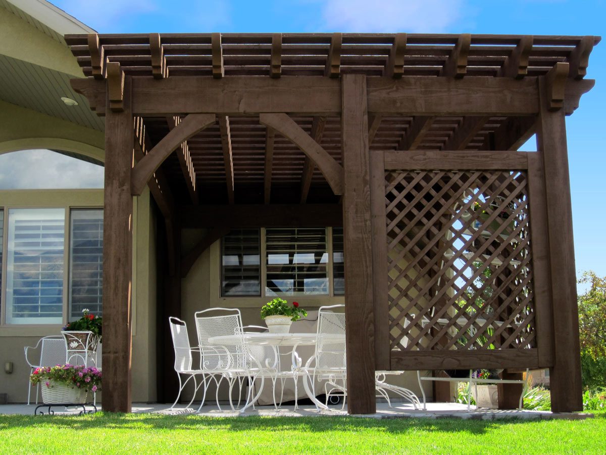 timber frame pergola with trellis