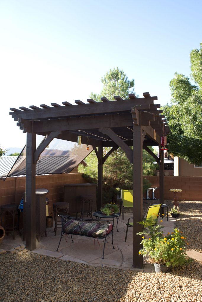 Farmer-dewey-pergola1 timber frame pergola kit