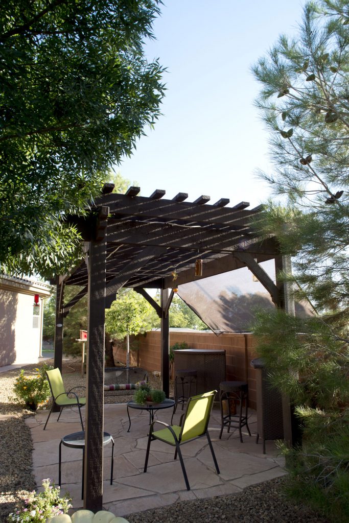 Farmer-dewey-pergola9 timber frame pergola kit