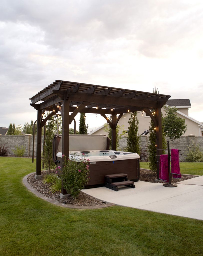Horstmeier-karryl-hot-tub-pergola-z2 hot-tub-timber-frame-pergola