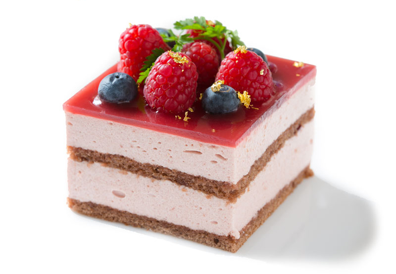 piece of raspberry cake