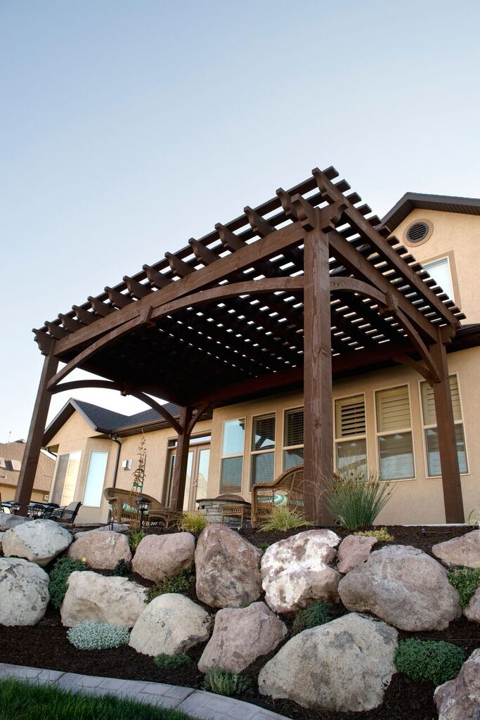 campbell-pergola-roof shade patio pergola