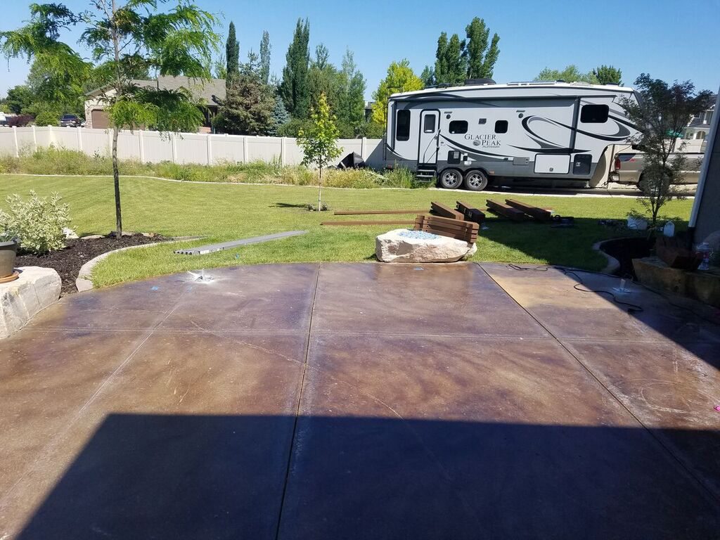 pergola-before-shade concrete pad