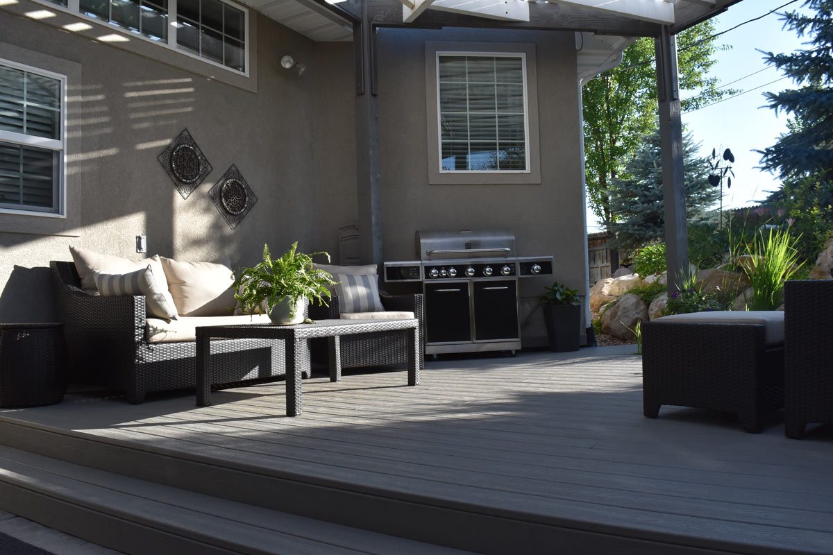 barbecue grill deck furniture