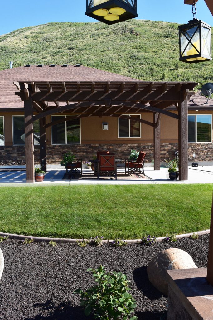 kinnear-pergola-shade-patio shade furniture pergola