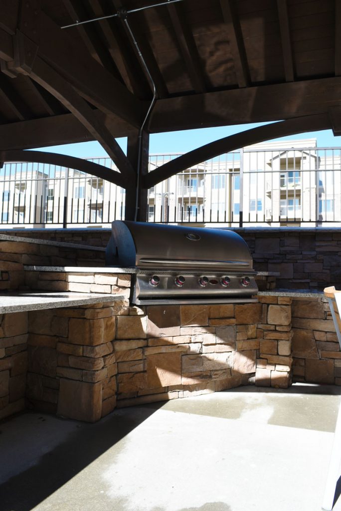 barbecue-grill-bar-counters-statton marble top barbecue grill bar
