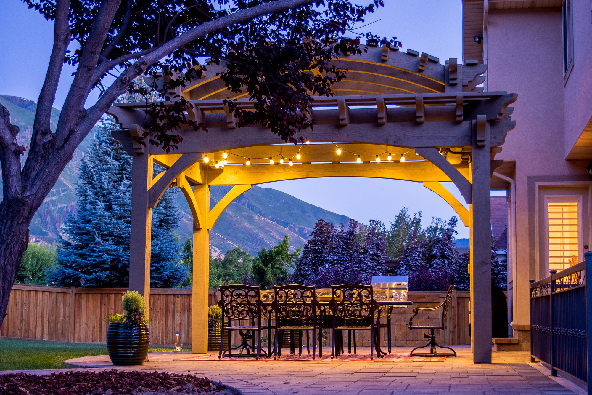 Arched Barrel Top Pergola