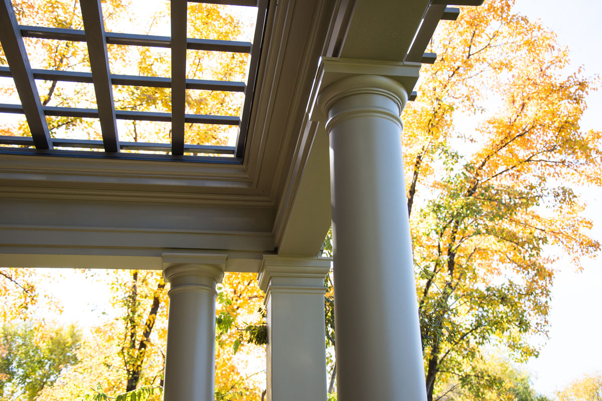 Wirthlin-tuscany5-top-posts-pergola shadescape pergola posts