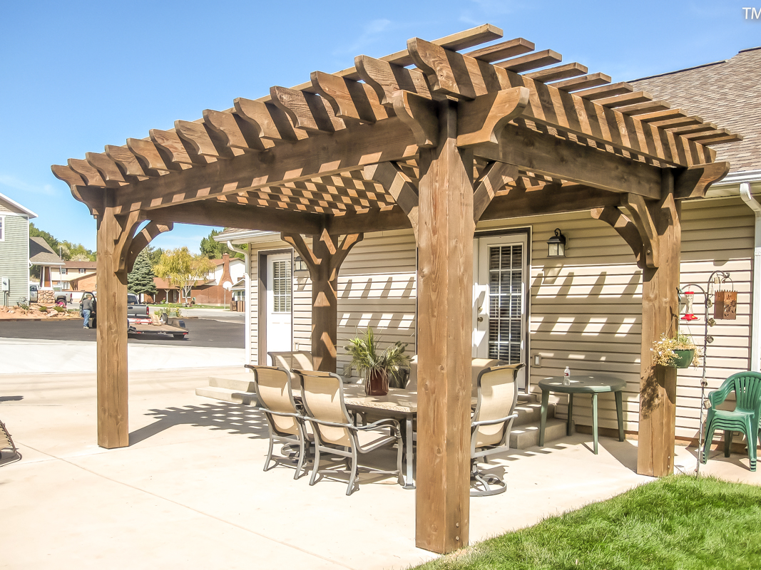 timber frame pergola