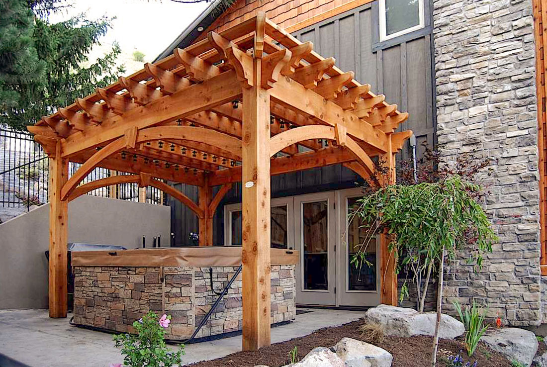 hot tub with cedar pergola