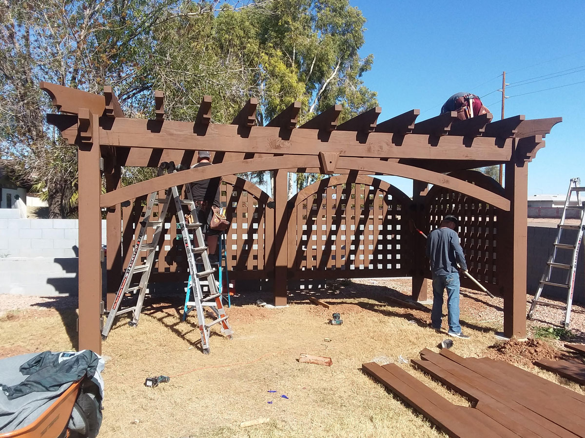 Juvan-Pergola-installation3