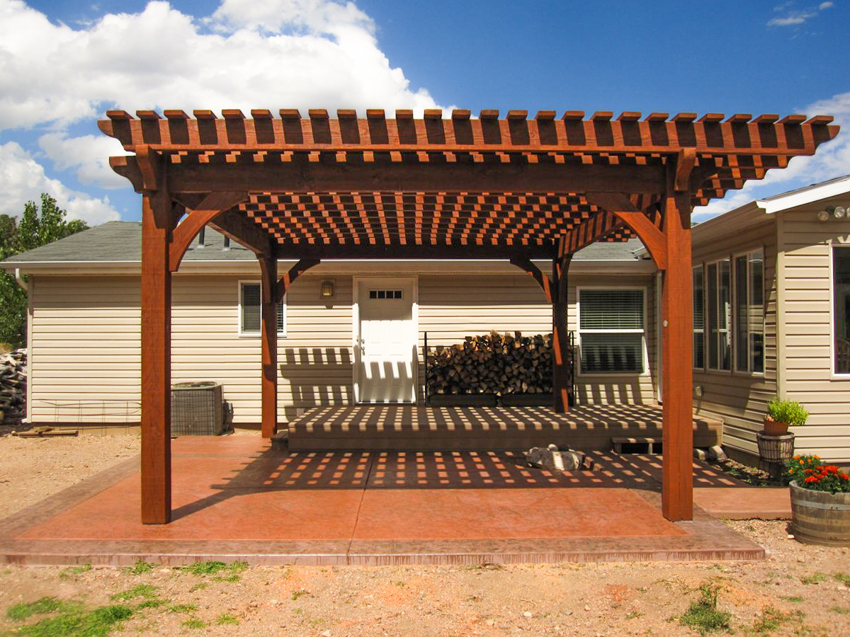 jensen-pergola-cantilevered roof- cantilevered roof pergola kit
