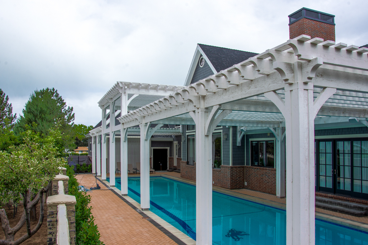 pergola pool