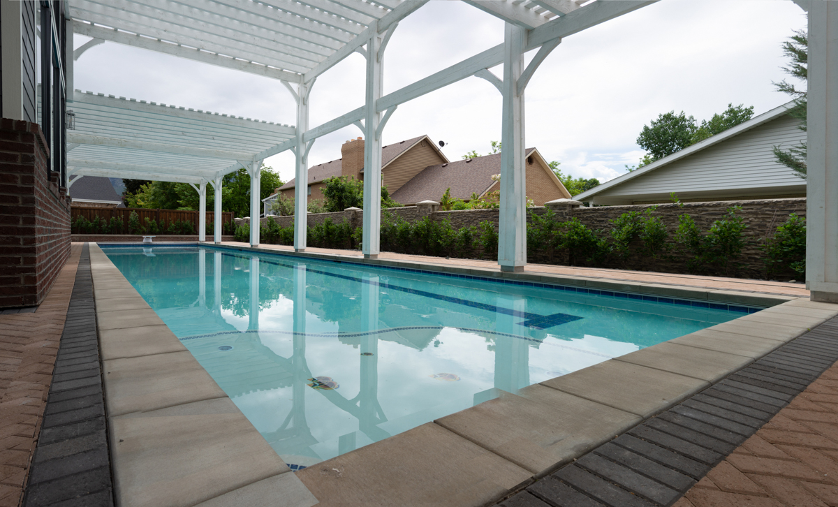 pergola pool