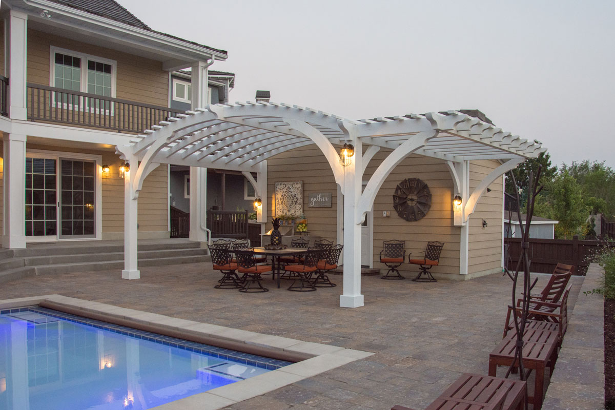 arch top pergola