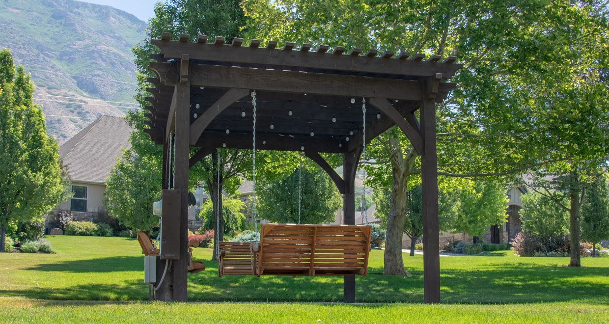 slider-millcreek-swings