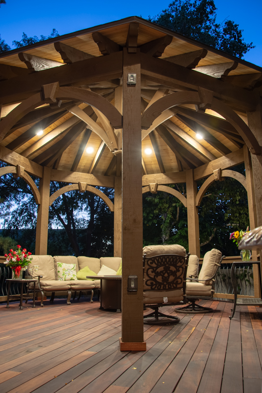 Drage-deck-gazebo-timbervolt25- timbervolt power post