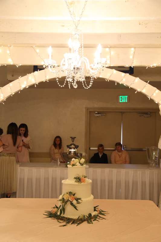 wedding-cake-pergola