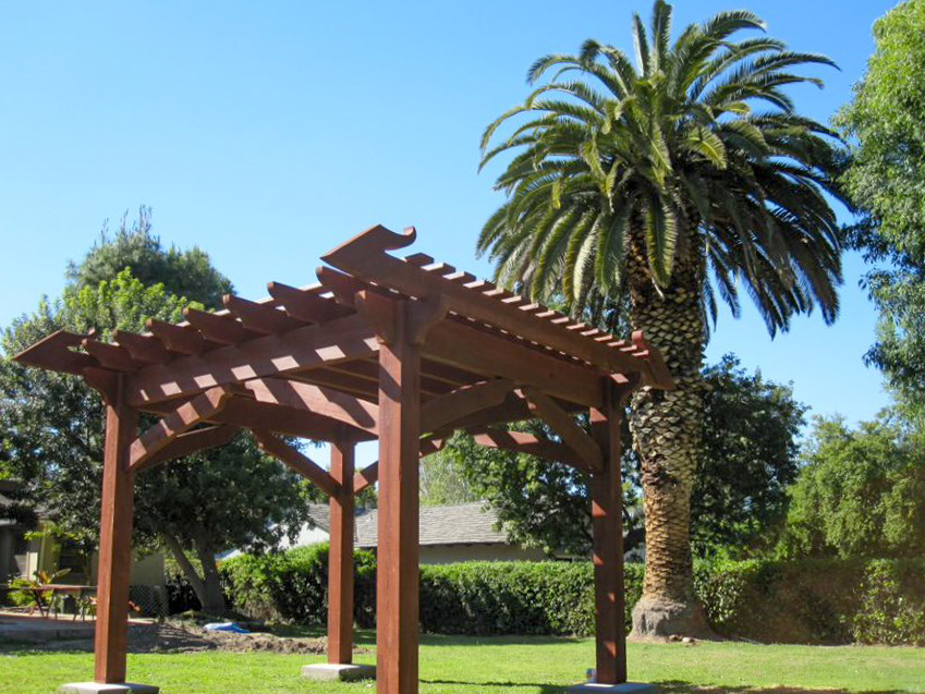 asian-pergola-palm-trees