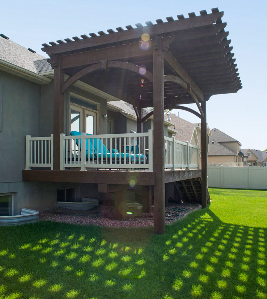 cantilever roof pergola