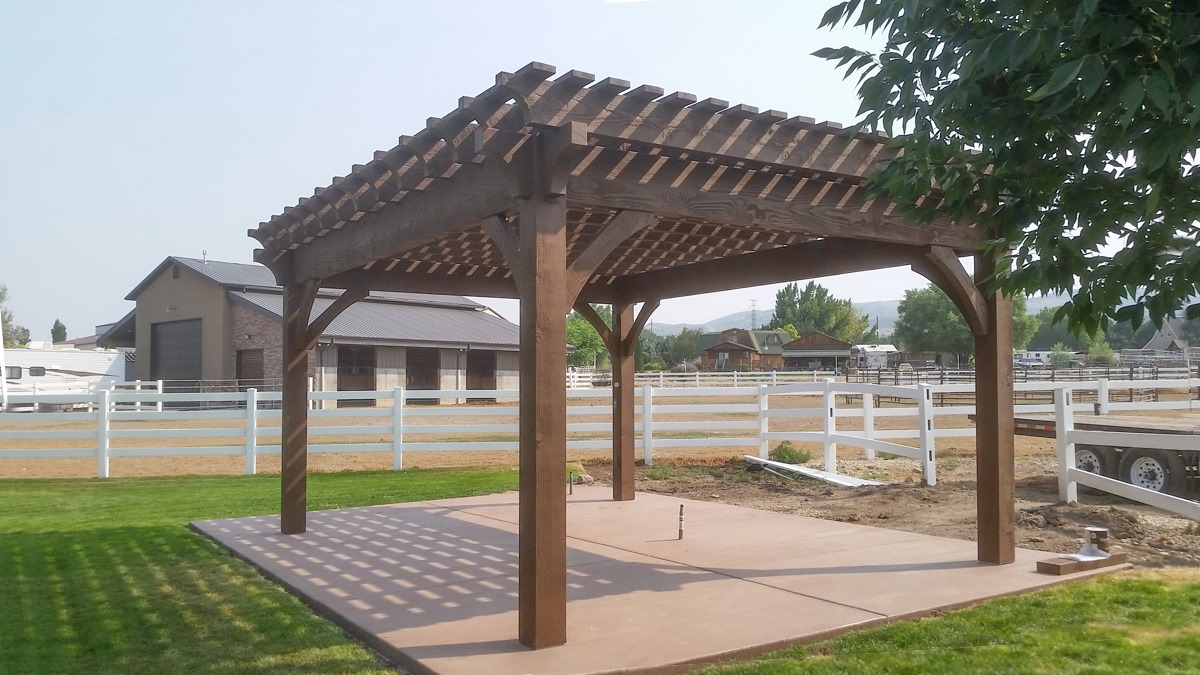 farm pergola