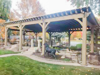 sculpture-horse-pergola pavilion fish pond