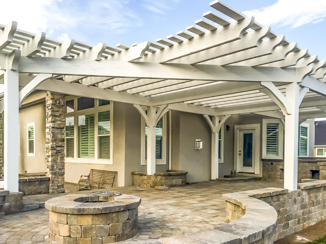 radius roof pergola