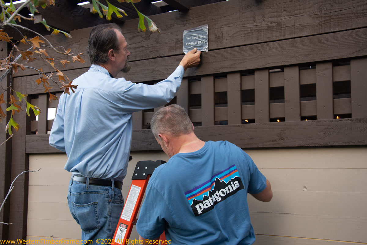 pergola plaque placement