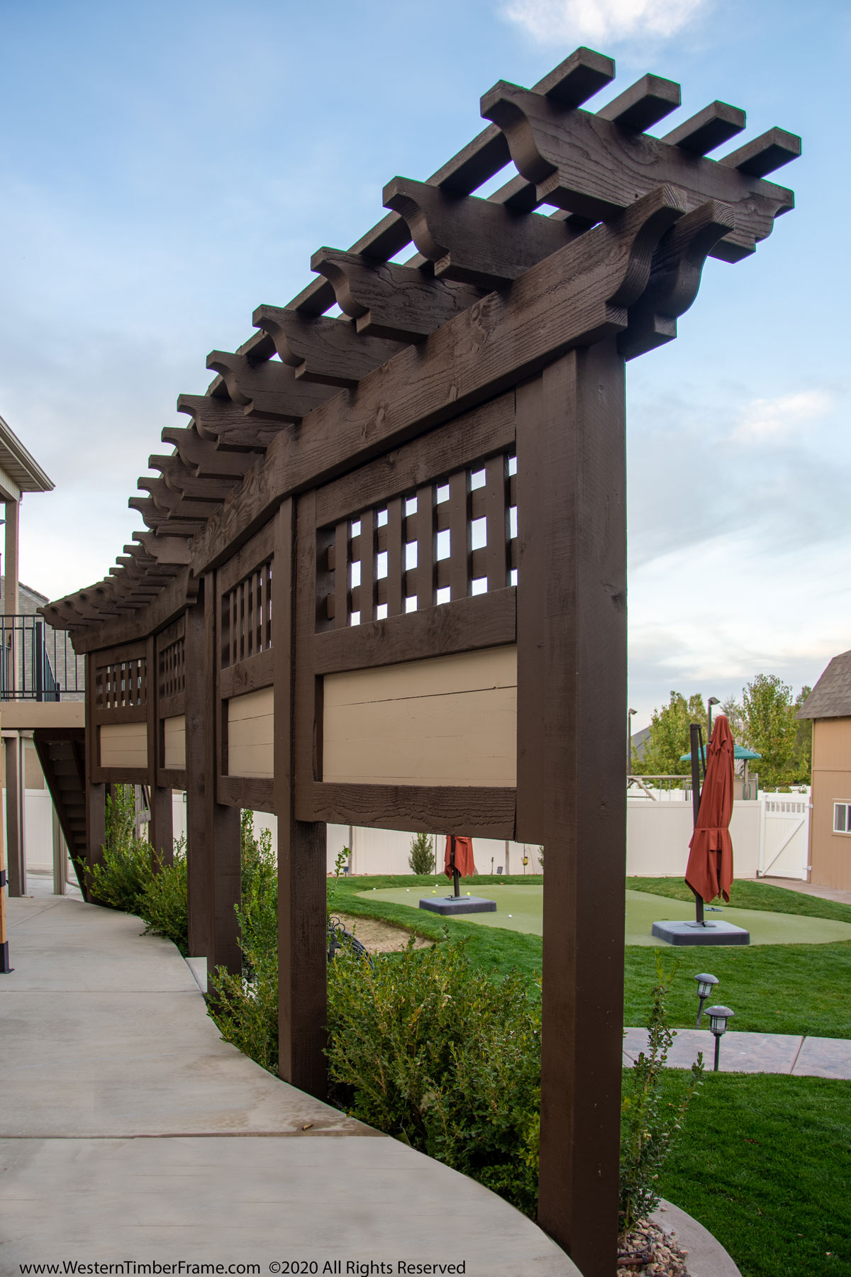 Conner-shadescape-trellises4222 trellis privacy screen