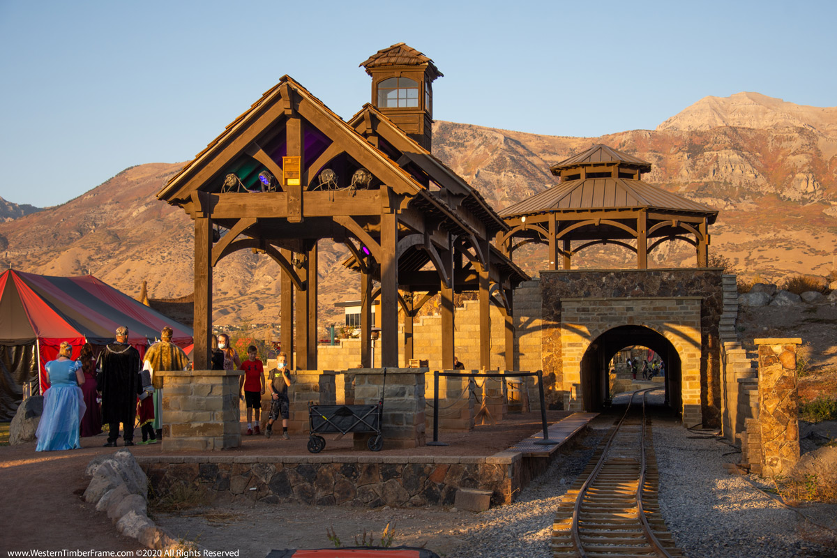 WesternTimberFrame-EvermoreThemePark-TrainStation3841 gazebo-train station