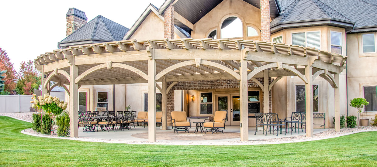 galloway-pergola-half-round-slider