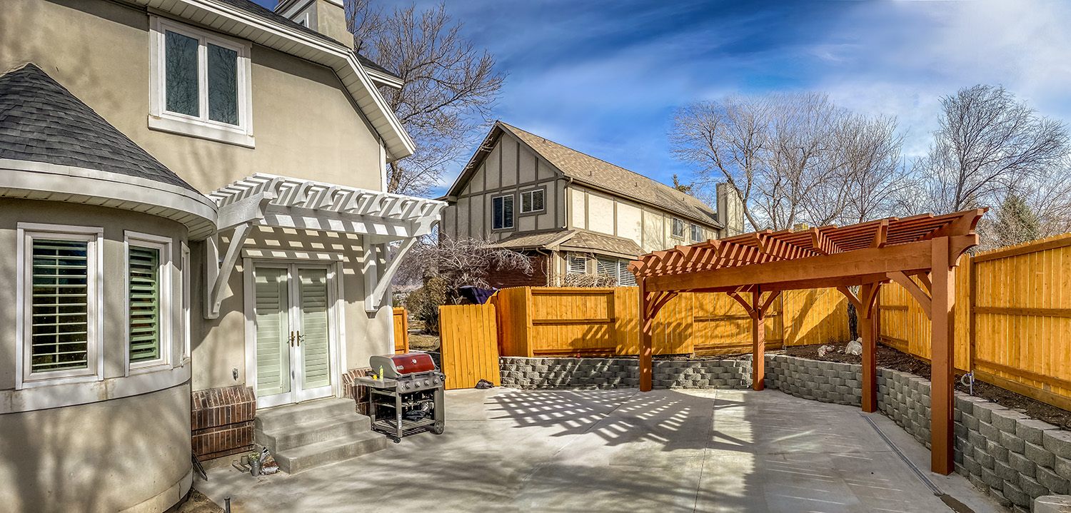 2color-pergola-awning