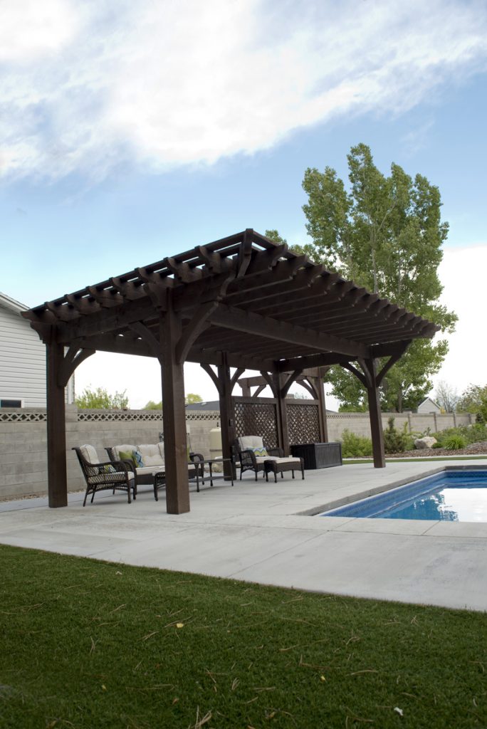 Wright-debbie-32-pool-pergola