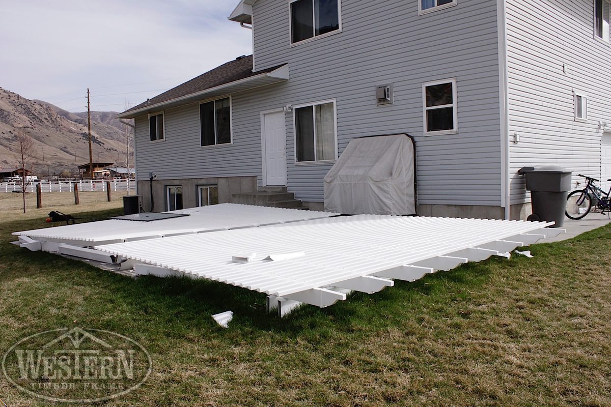 backyard-america-vinyl-3 aluminum reinforced vinyl pergola