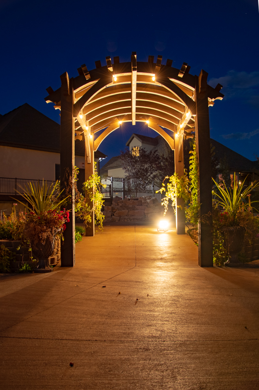 Whatcott-Barlow-arch-top-arbor104